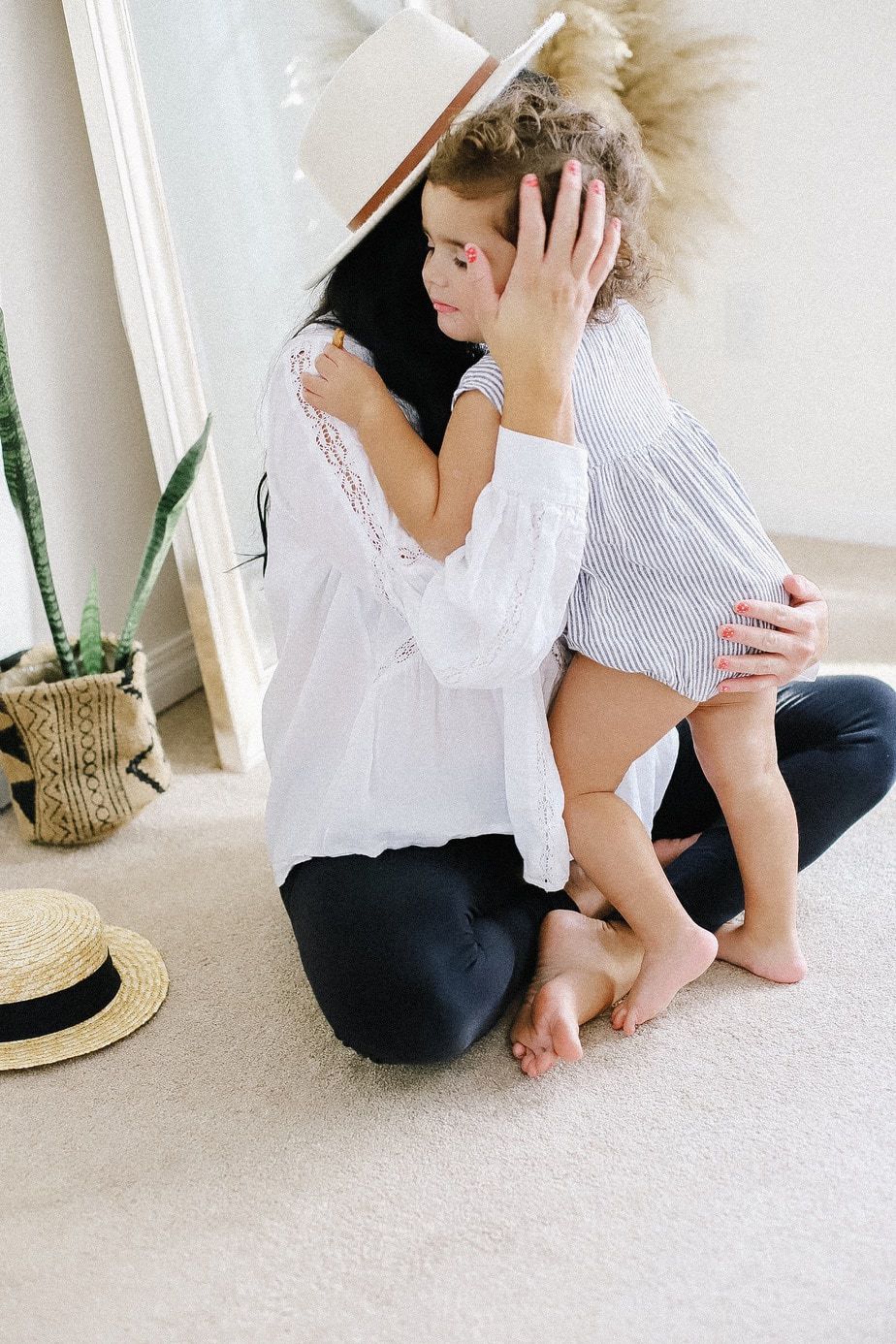 5 Relatable Ways to Survive Parenting Solo