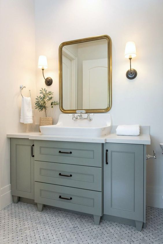 Design Inspiration: European Farmhouse Bathroom