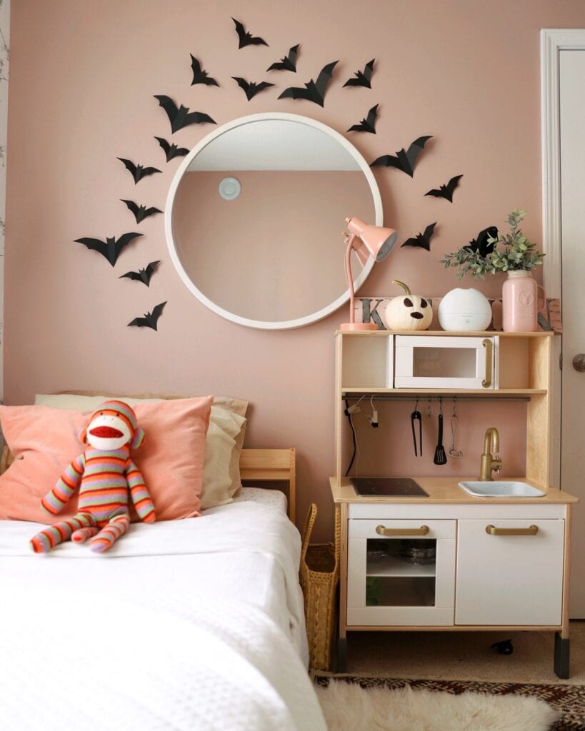 mommo design: MIRRORS FOR KIDS  Kids mirrors, Kids room, Kid room decor