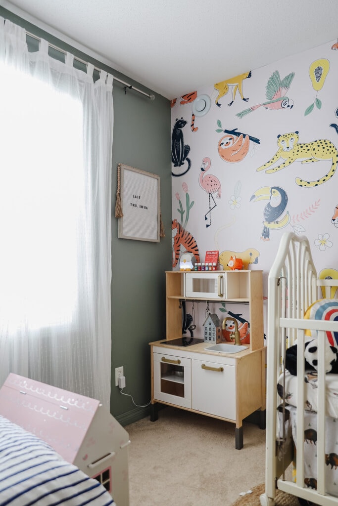 Play Area for the Kids Shared Bedroom