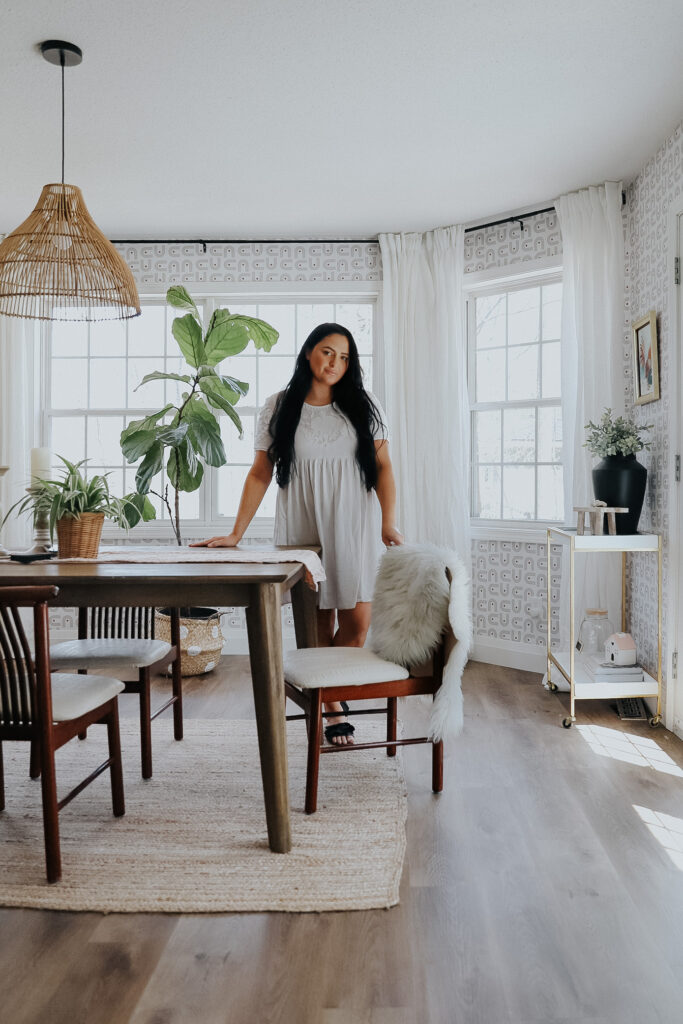 eclectic mid century modern dining room