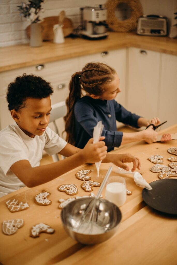 gingerbread house decorating party ideas