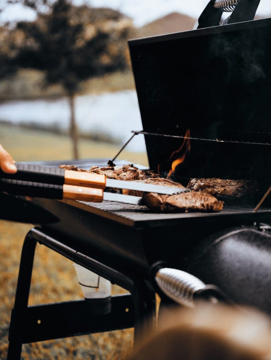 how to clean a bbq grill