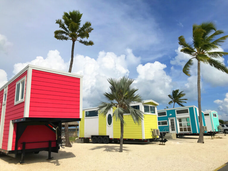 An Ultimate Guide to Tiny Home Living in Florida